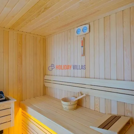 ヴィラ Pera *