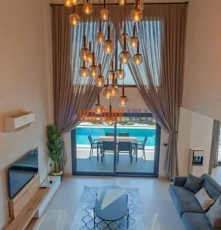 Villa Pera