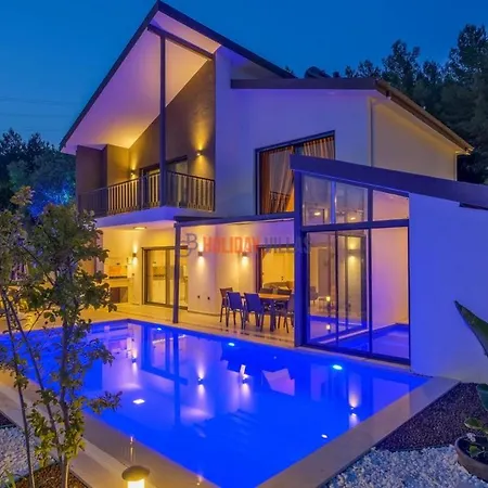 Villa Pera *